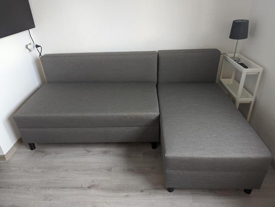 Lovely Studio With Free Parking On Premisis Asten Exterior foto